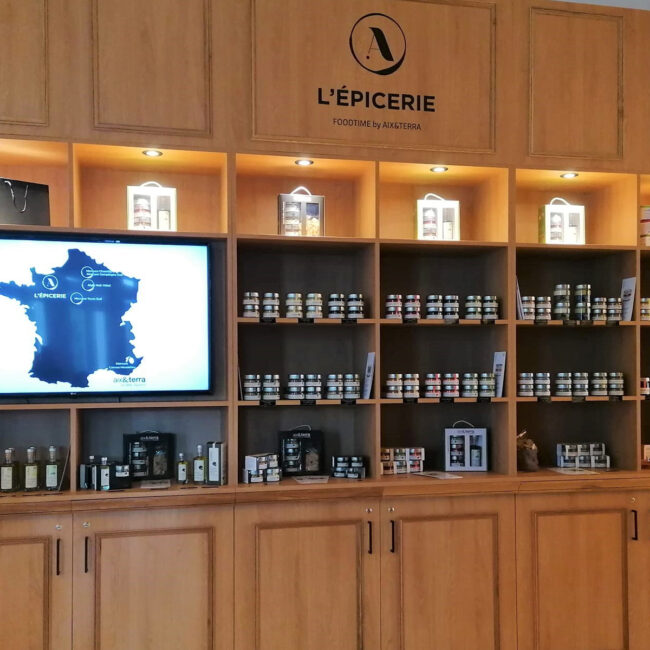 web 0092 Epicerie Chantilly 2