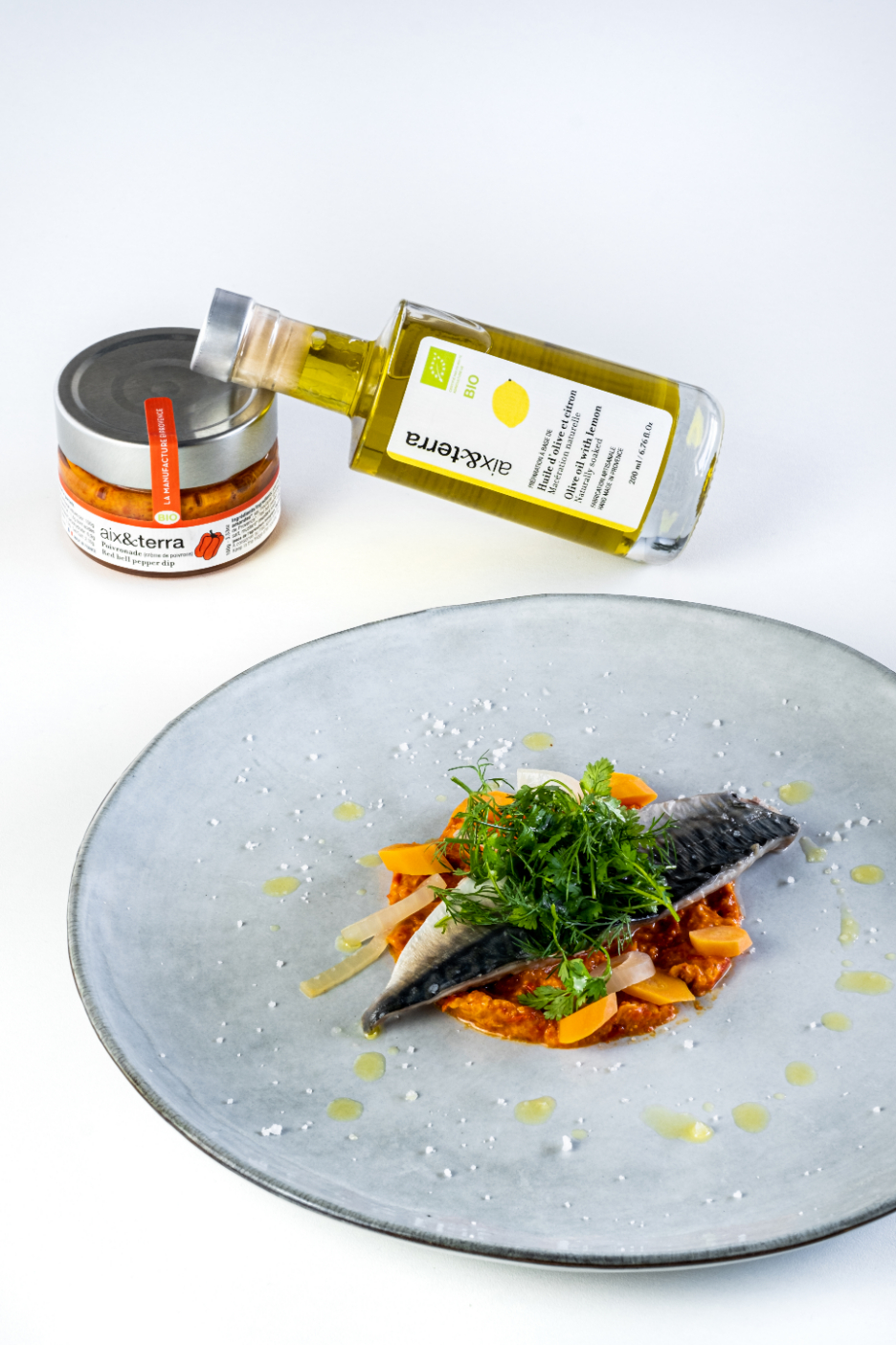COMPIEGNE Mackerel Fillet in Escabeche with organic pepper and herb salads and olive oil with organic lemon 3